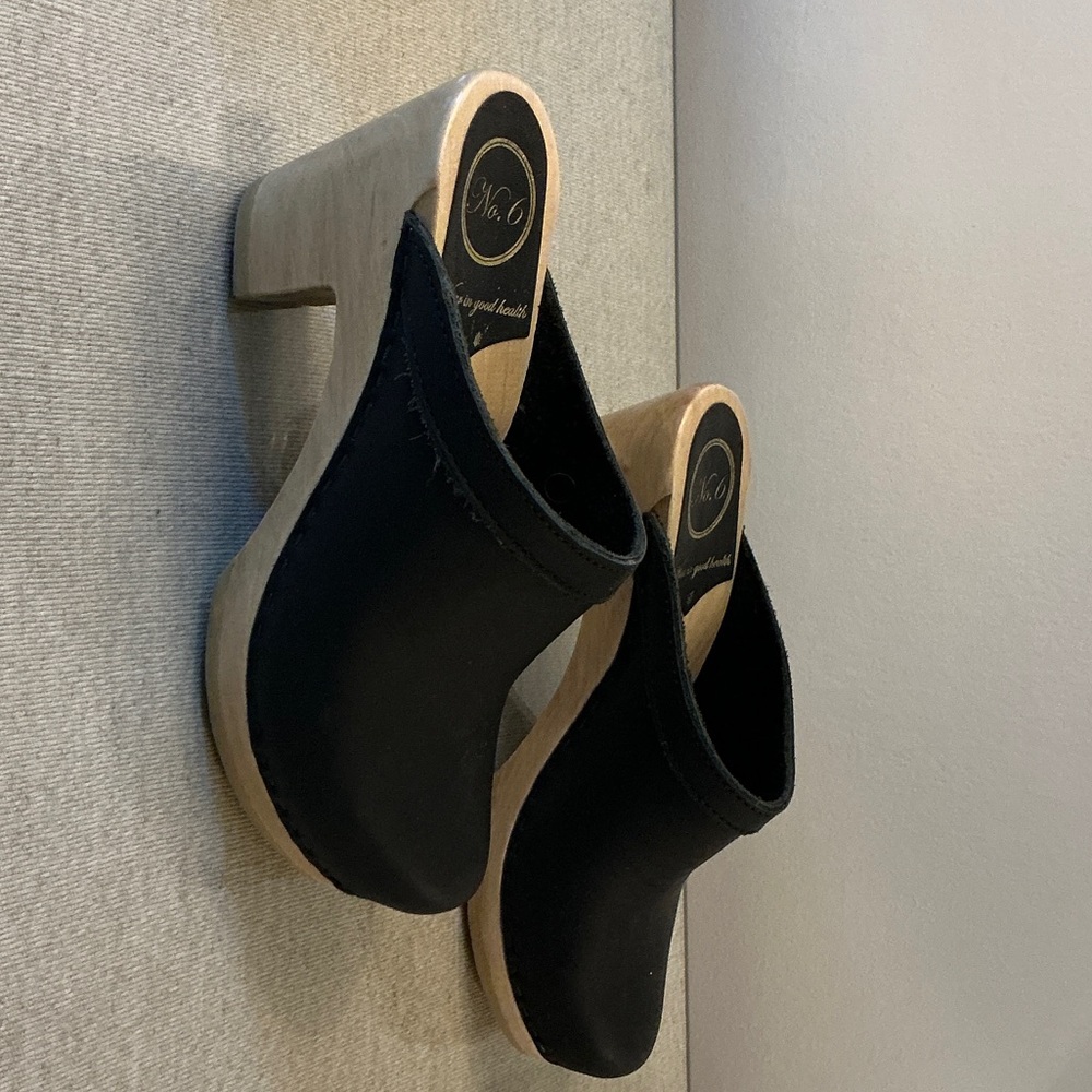 No. 6 Black Leather Clogs - Picture 3 of 7